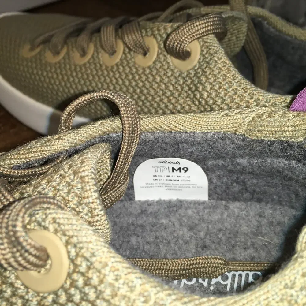 Allbirds Tree Pipers Sneaker Mens Beige Tan White 9 Casual Knit Everyday NWOT